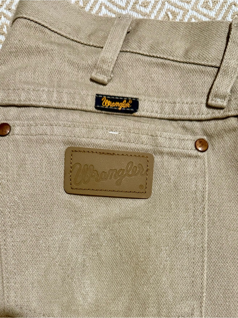 Wrangler Men's Classic Cowboy Cut Khaki Pants 30x32 - Picture 2 of 5